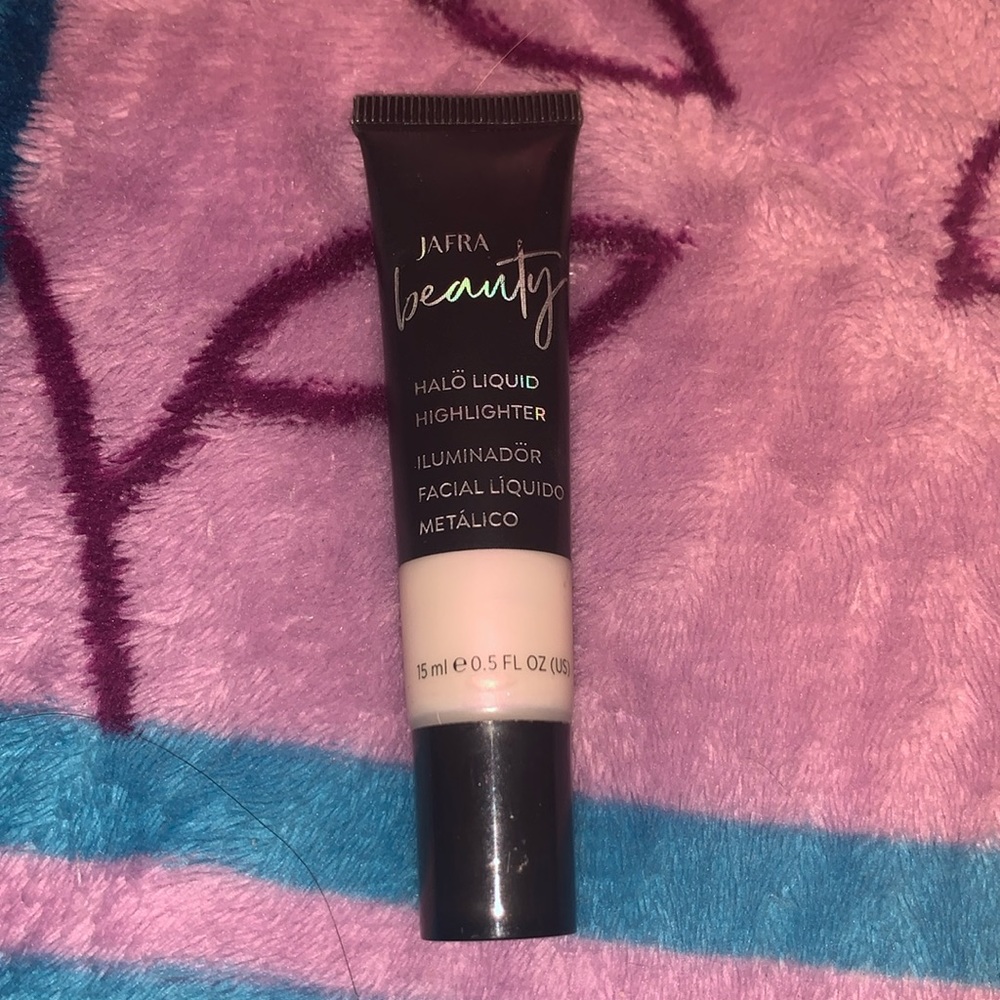 JAFRA Halo Liquid Highlighter